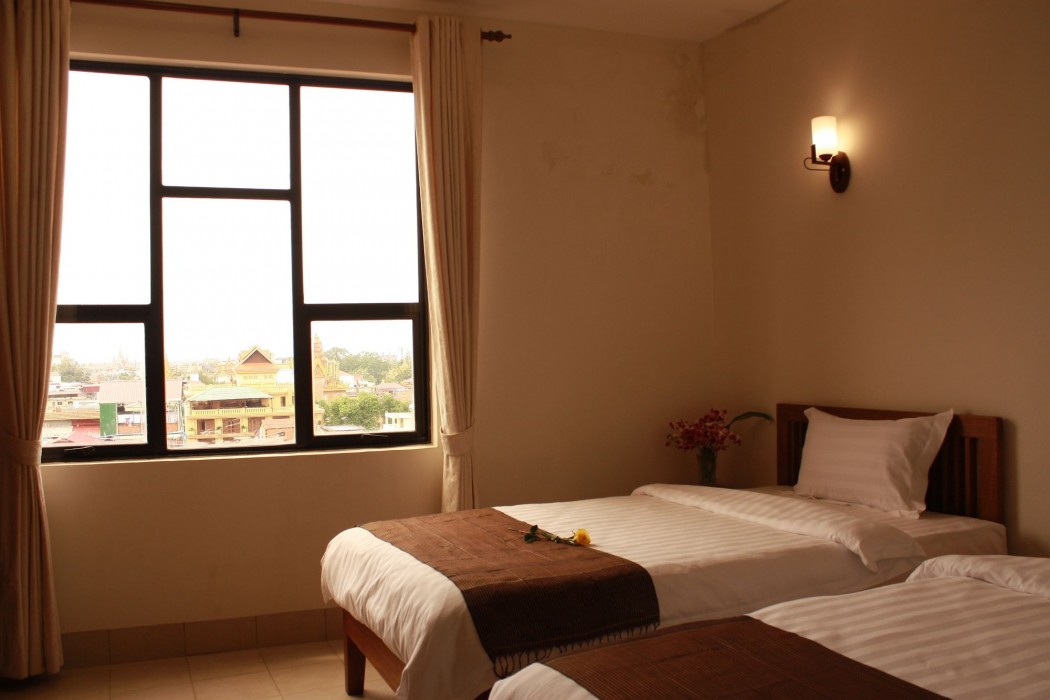 Lux Riverside Hotel & Apartment 29/99