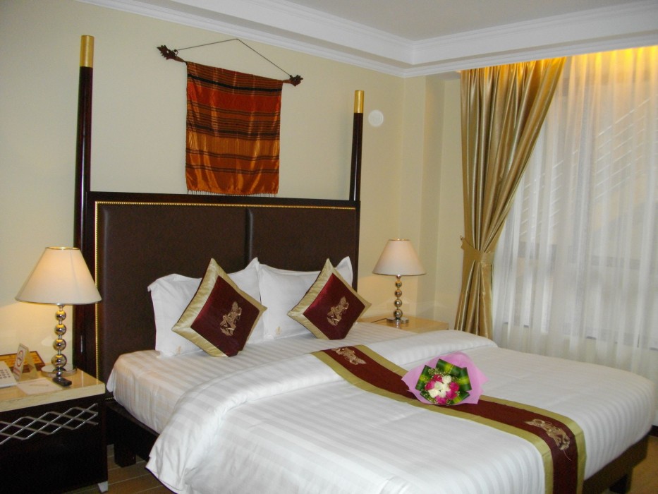 Lux Riverside Hotel & Apartment 58/99