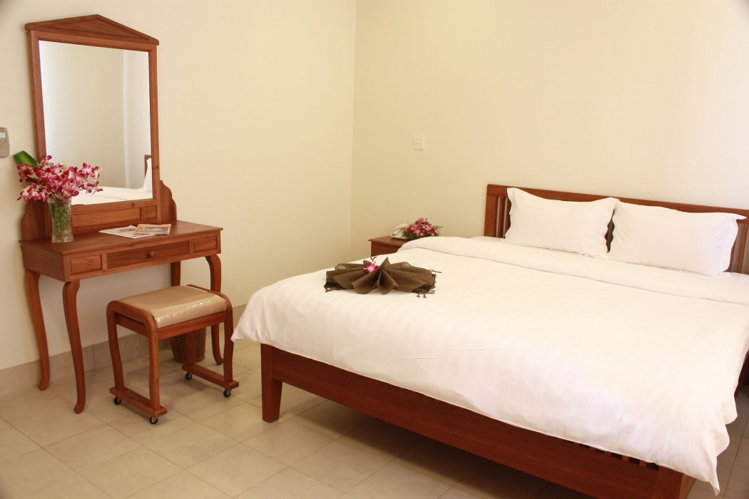 Lux Riverside Hotel & Apartment 26/99