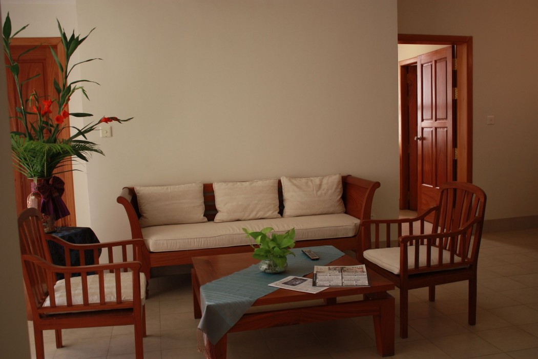 Lux Riverside Hotel & Apartment 27/99