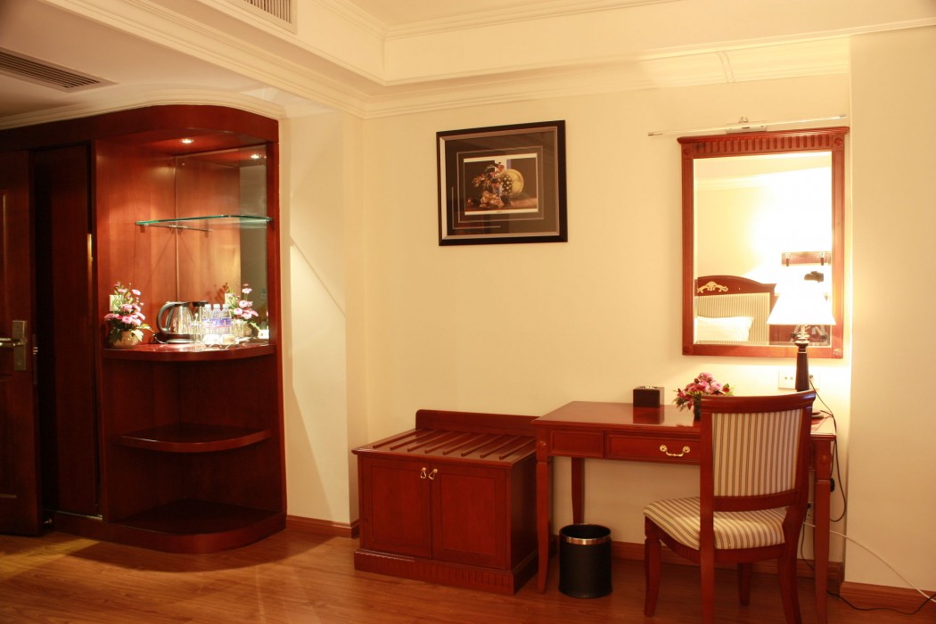 Lux Riverside Hotel & Apartment 50/99
