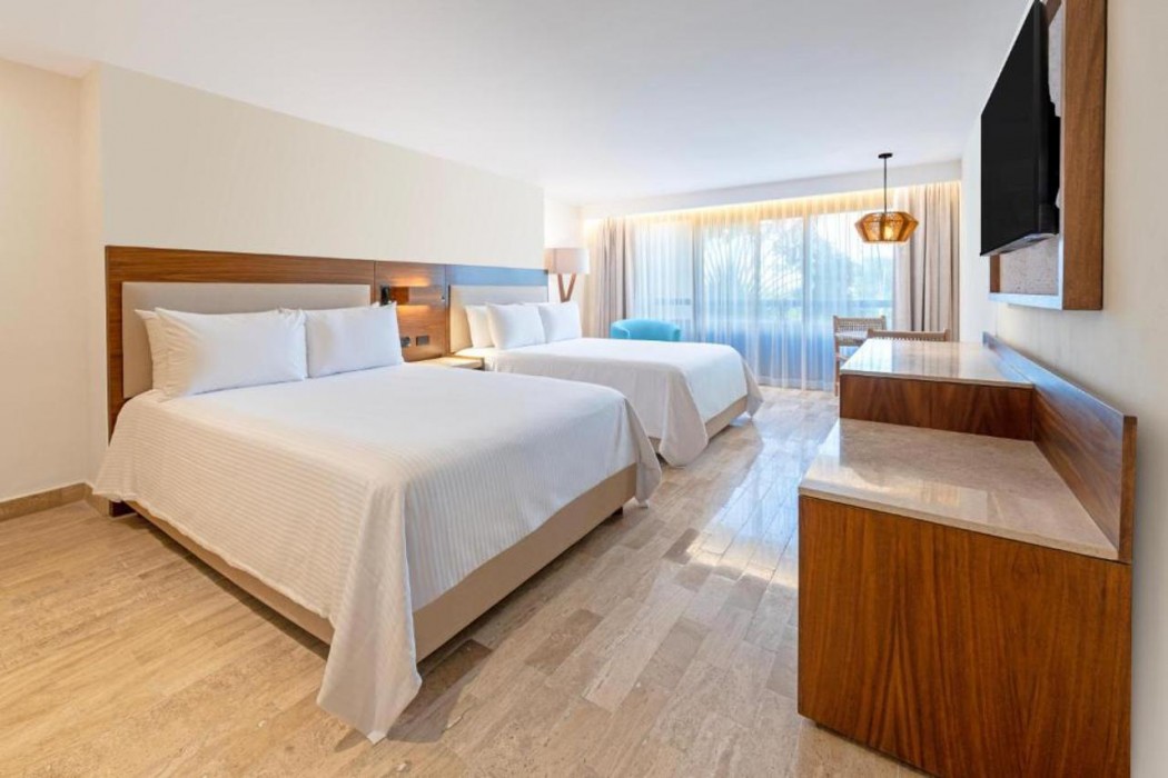 Oh! Cancun The Urban Oasis & Beach Club 12/59