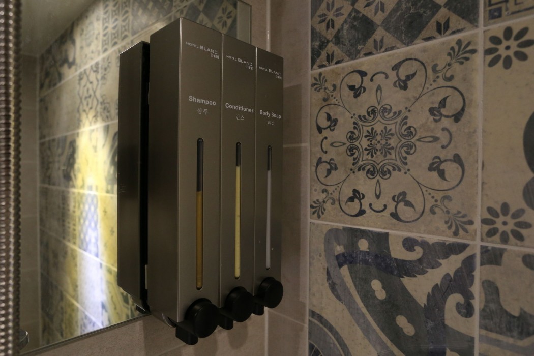 Blanc hotel 23/65