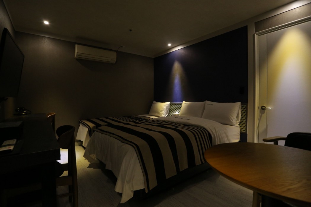 Blanc hotel 19/65