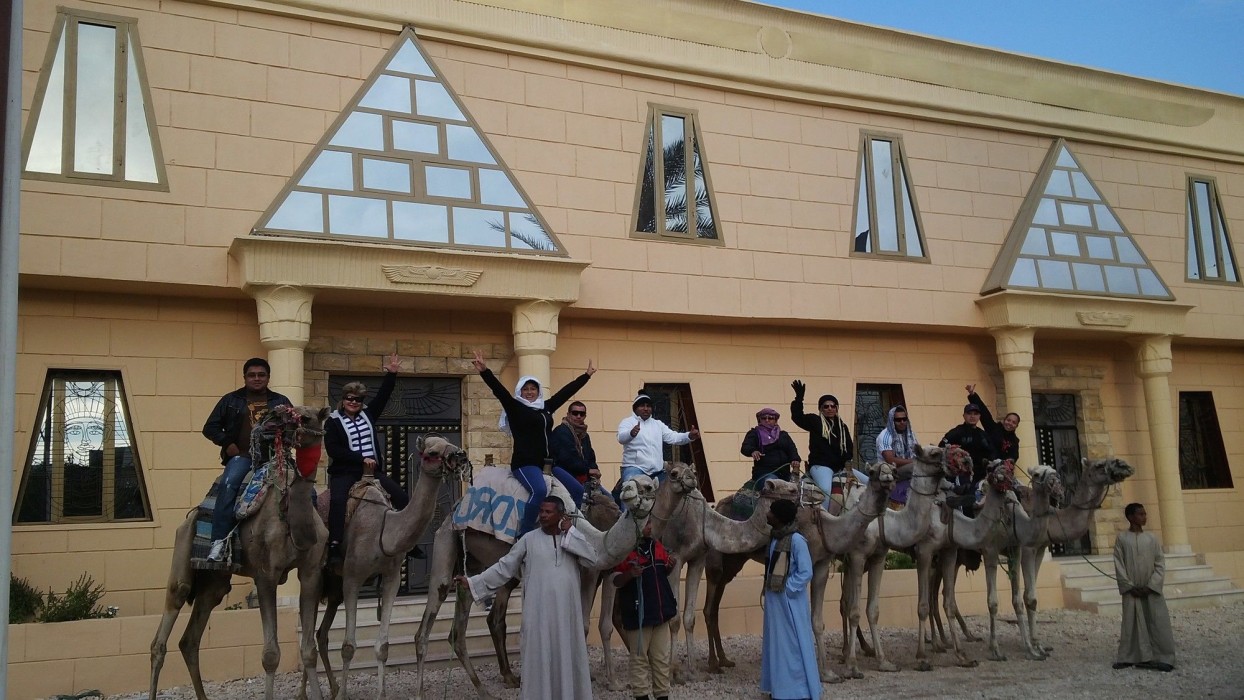 Pyramids Luxor Hotel 6/25