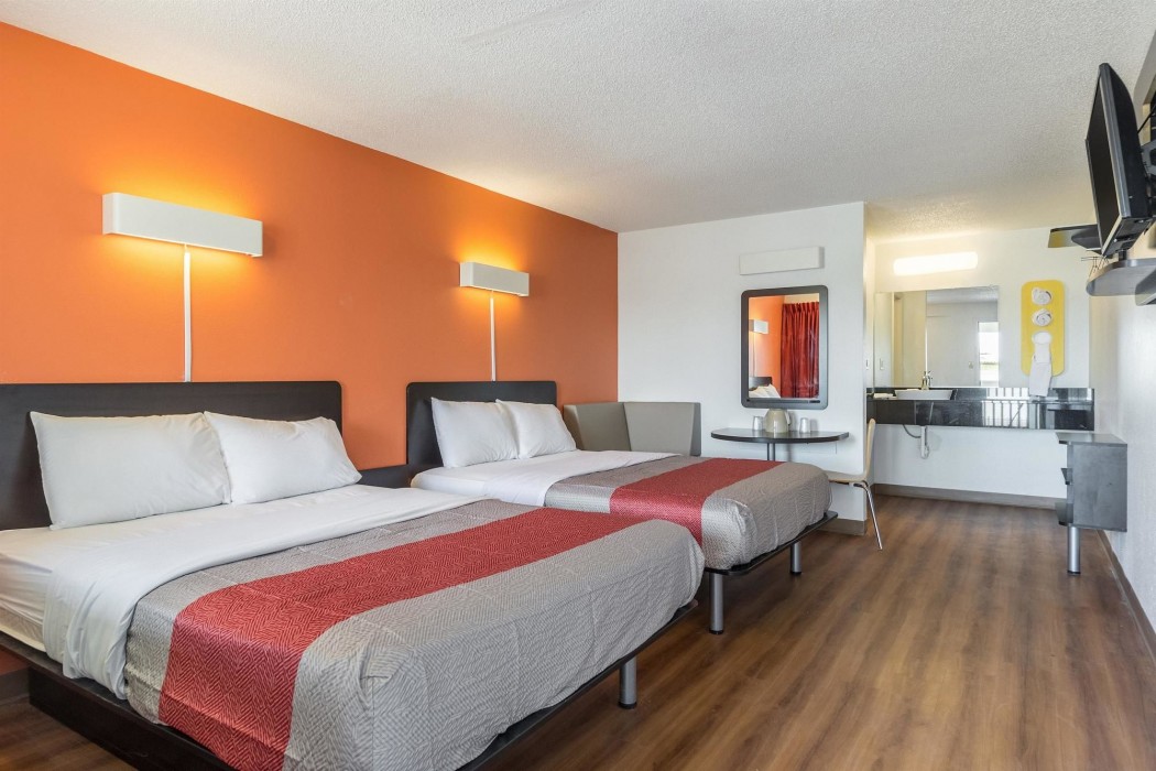 Motel 6 Indianapolis IN - South (ex Americas Best Inn South) 31/46