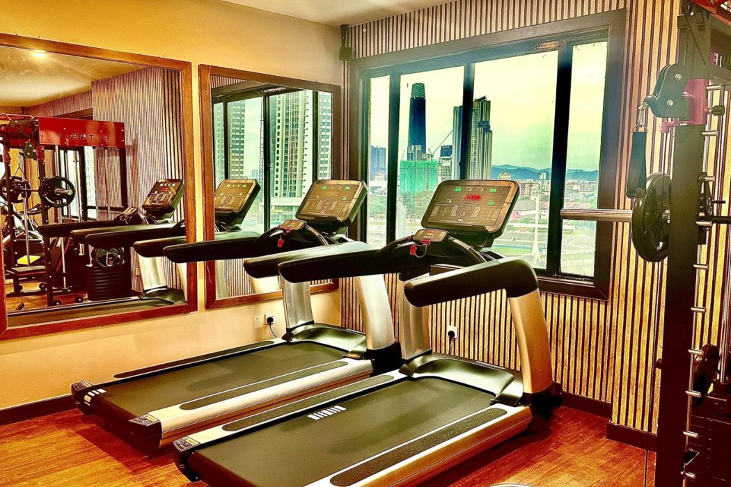 Howard Johnson By Wyndham Kuala Lumpur 118 40/66