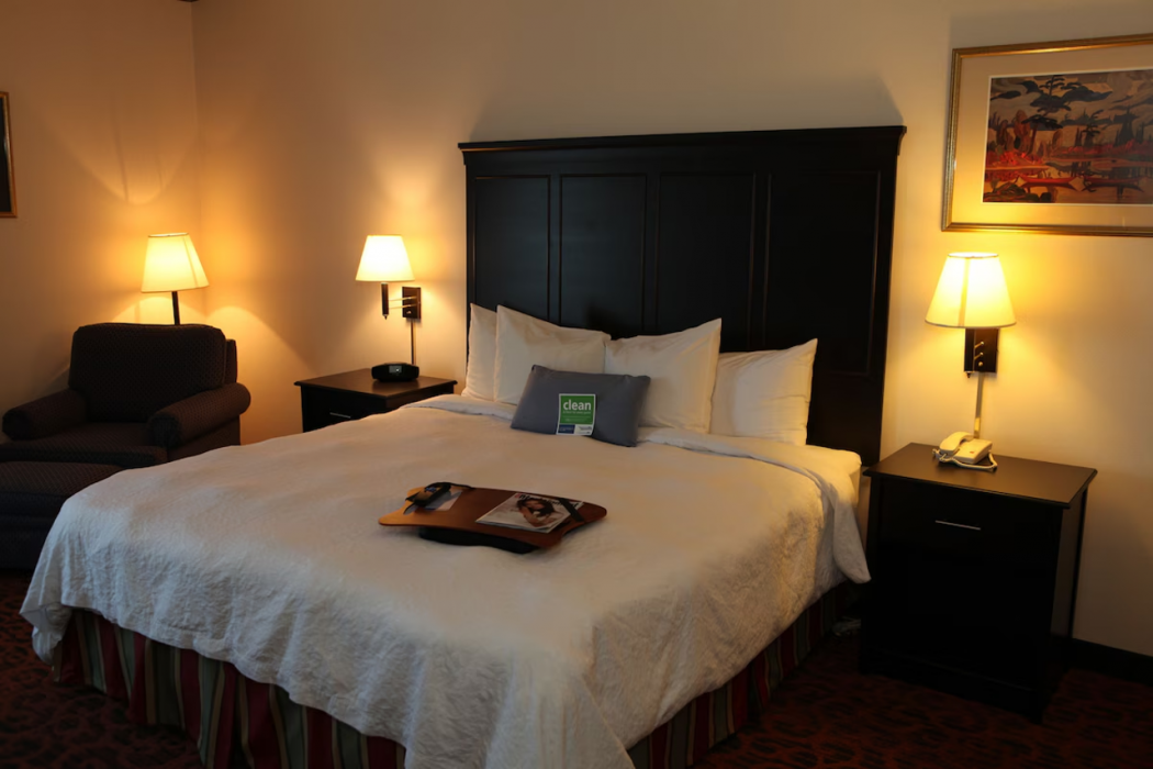 Country Inn & Suites by Radisson, Toronto Mississauga, ON 9/39