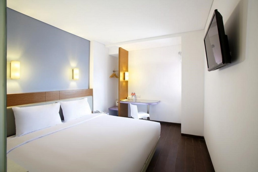 Omar Hotel 17/47