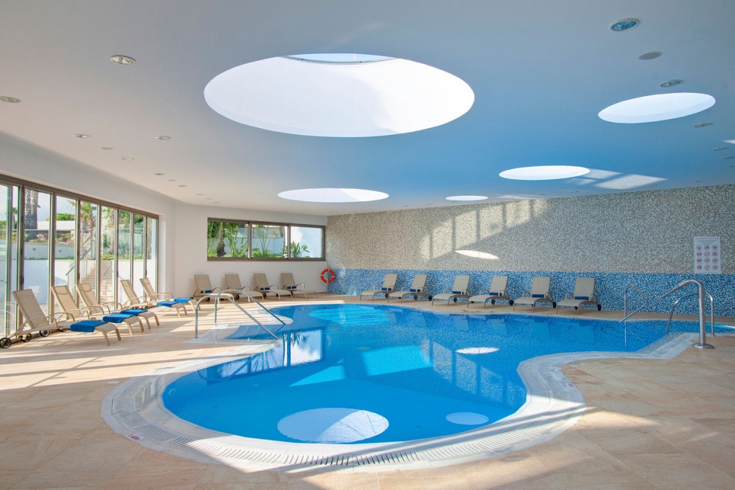 Olympic Lagoon Resort Paphos 28/76