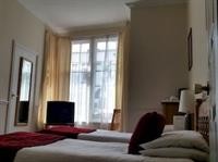 Central Hotel 25/63