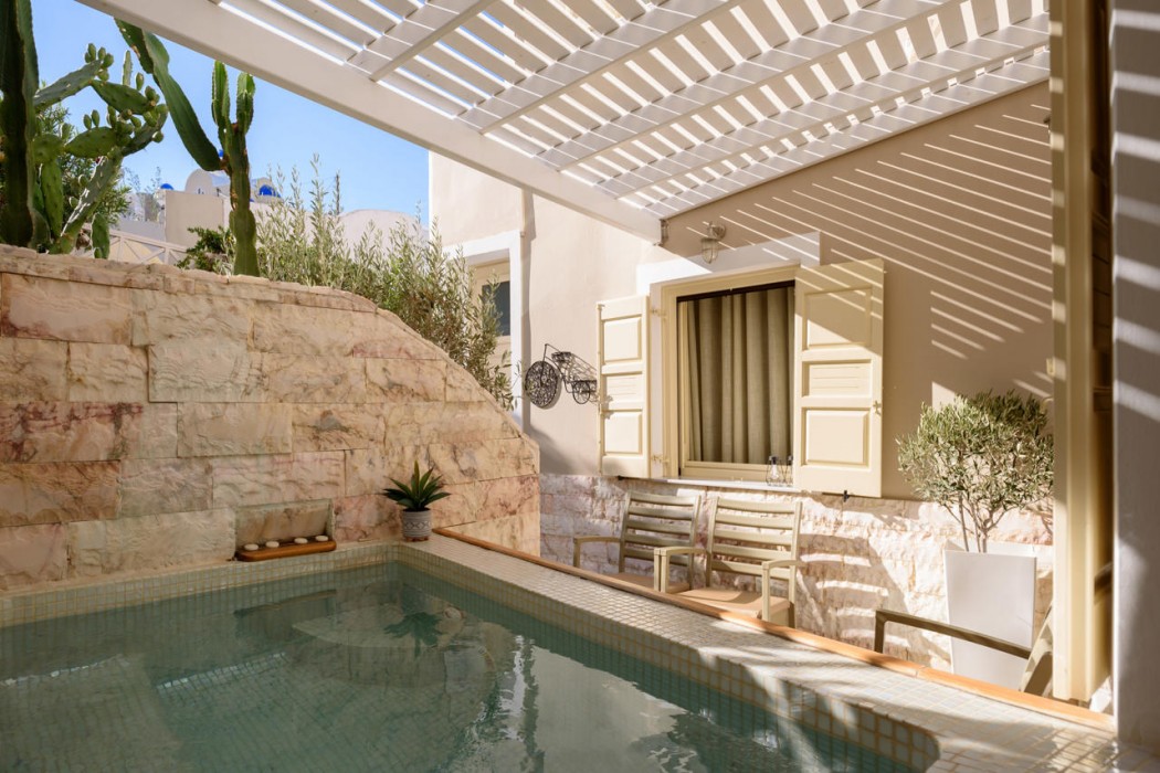 Suite Home Santorini 8/75