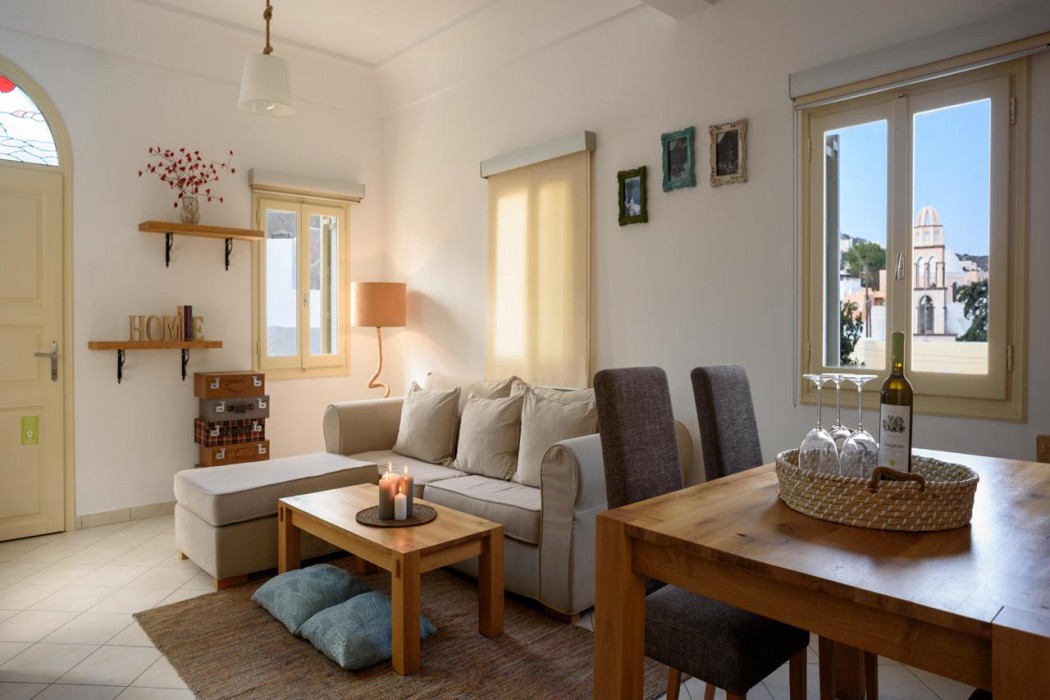 Suite Home Santorini 33/75