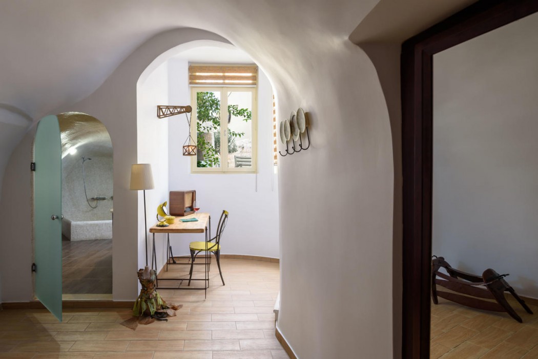Suite Home Santorini 26/75