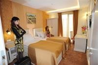 Hotel Adria 43/84