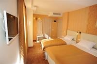 Hotel Adria 36/84