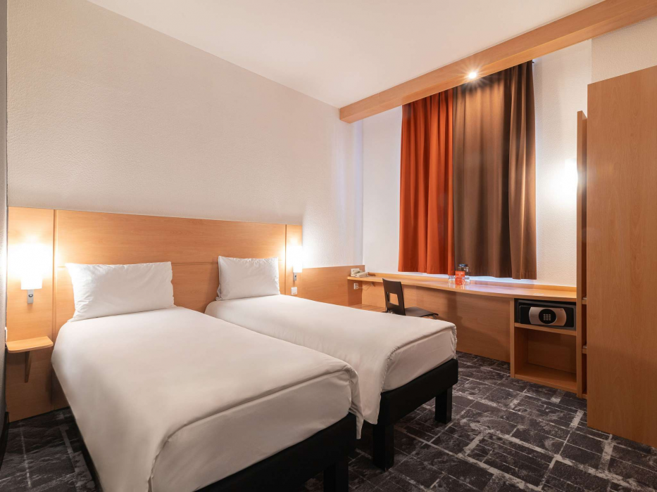 Ibis Astana Hotel 13/57