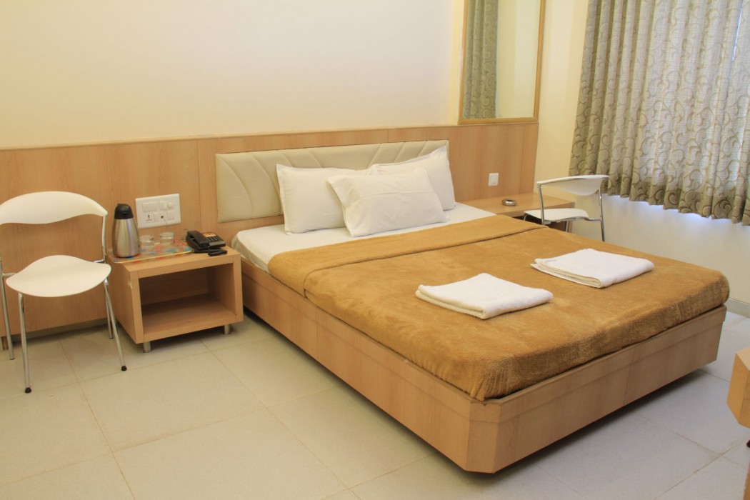 Hotel Sai Gurusthan 49/70