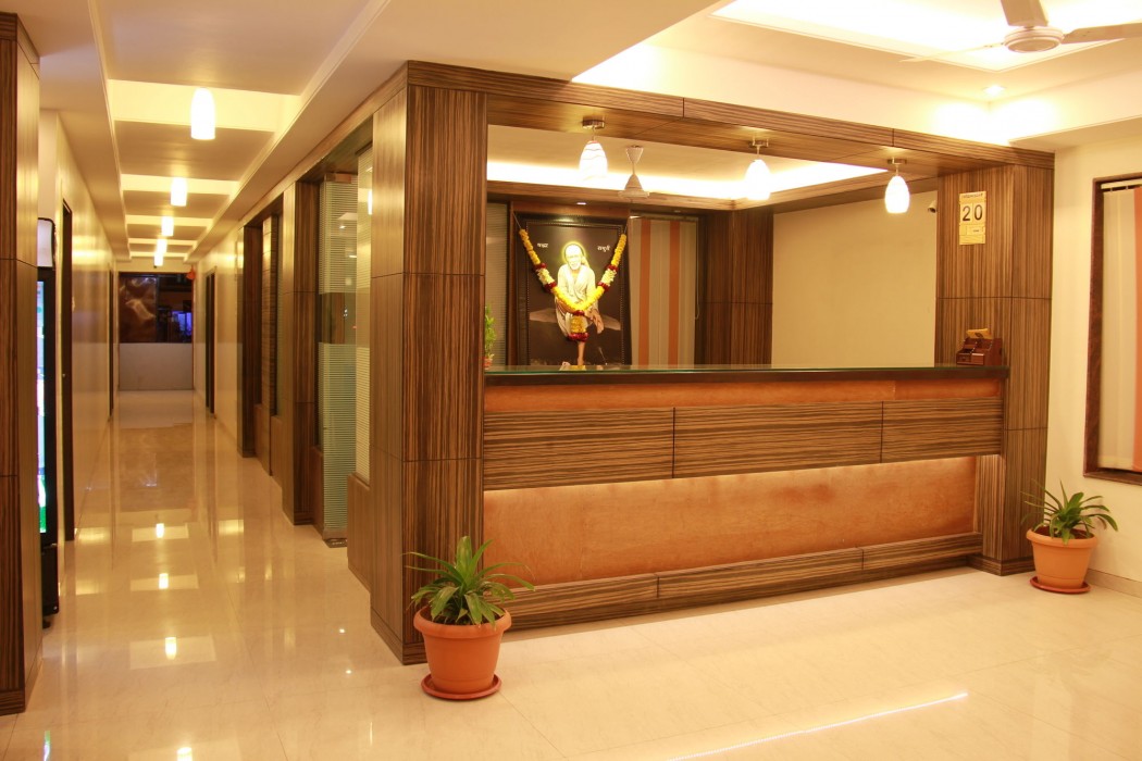 Hotel Sai Gurusthan 37/70