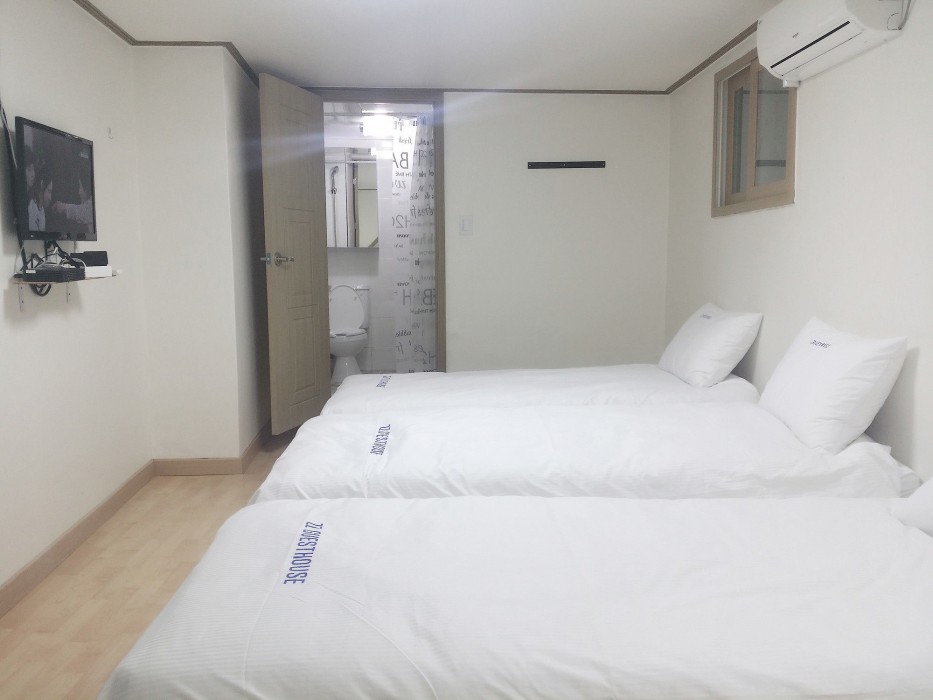 Myeongdong Guesthouse 53/75
