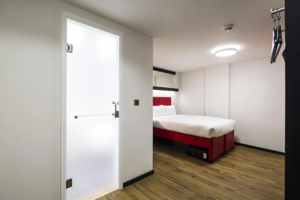 Tune Hotel - Liverpool City Centre 9/20