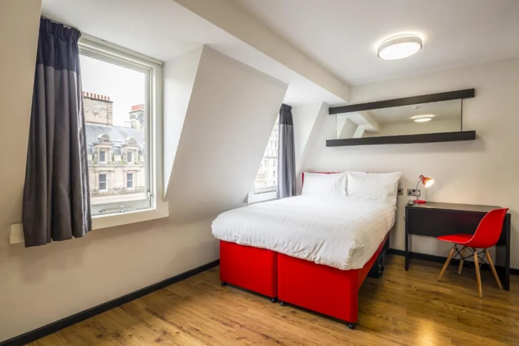 Tune Hotel - Liverpool City Centre 8/20