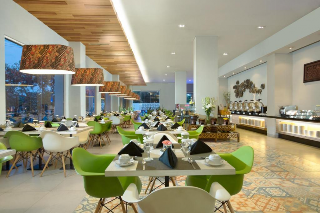 KHAS Surabaya Hotel 34/61