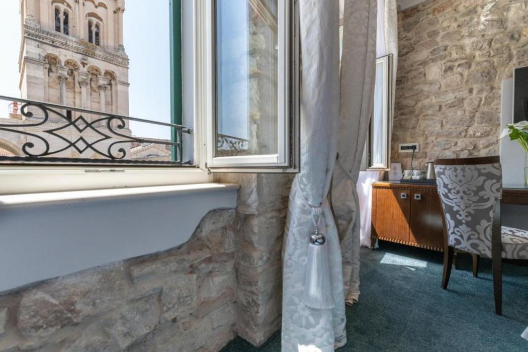 Heritage Hotel Antique Split 6/60