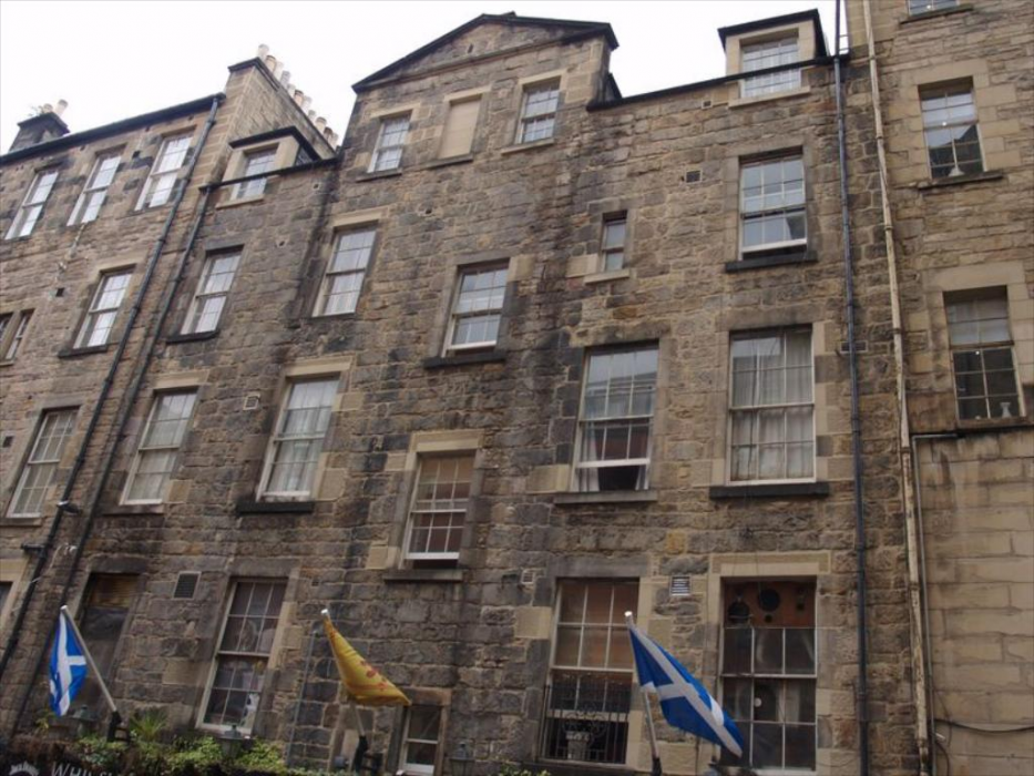 Niddry Street Apartments 1/27