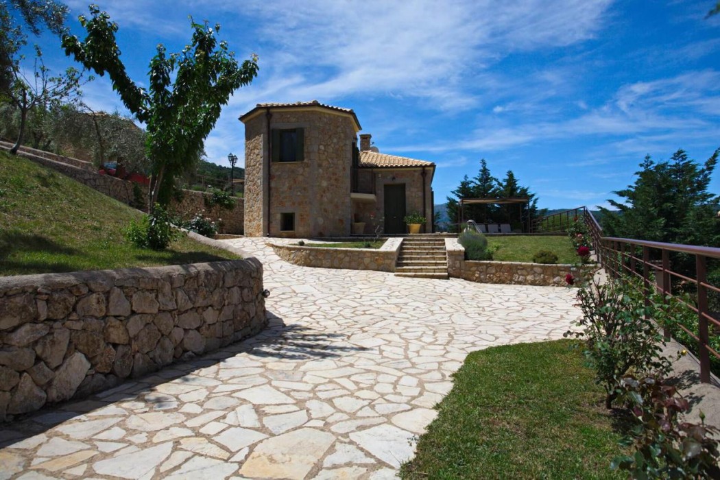 Asplathia Villas in LEFKADA