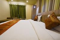 OYO Premium Assi Ghat 32/50