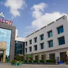 OYO Rooms Thaltej SG Highway 1/51