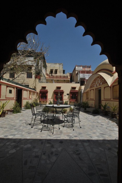 Rawla Mrignayani Palace 30/67