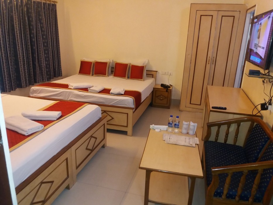 Hotel Kings Corner 56/99