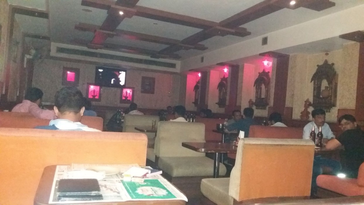 Hotel Kings Corner 65/99