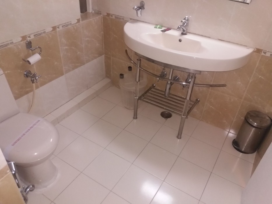 Hotel Kings Corner 37/99