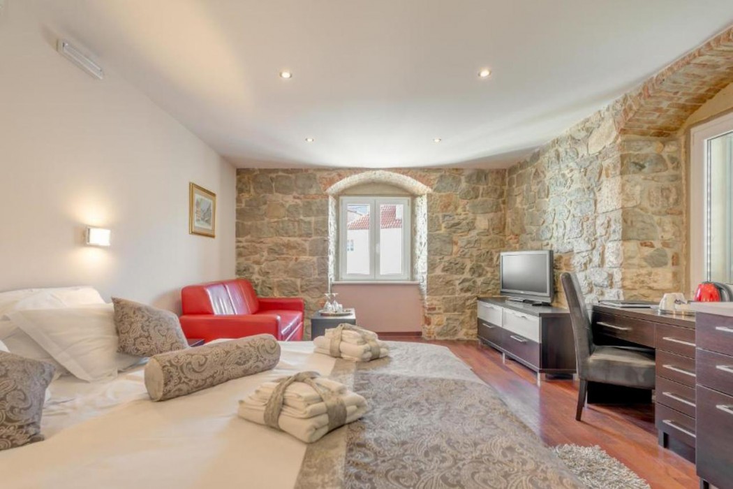 Palace Suites Heritage Hotel – Adults Only 21/70