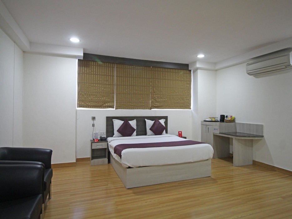OYO Rooms Noida Sector 62 35/73