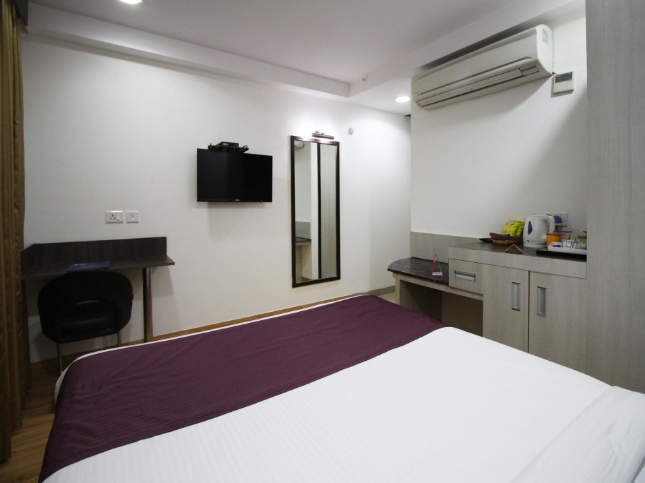 OYO Rooms Noida Sector 62 31/73