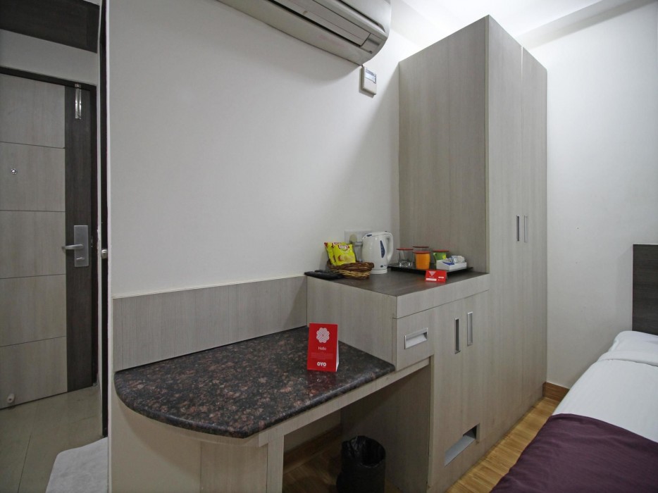 OYO Rooms Noida Sector 62 28/73