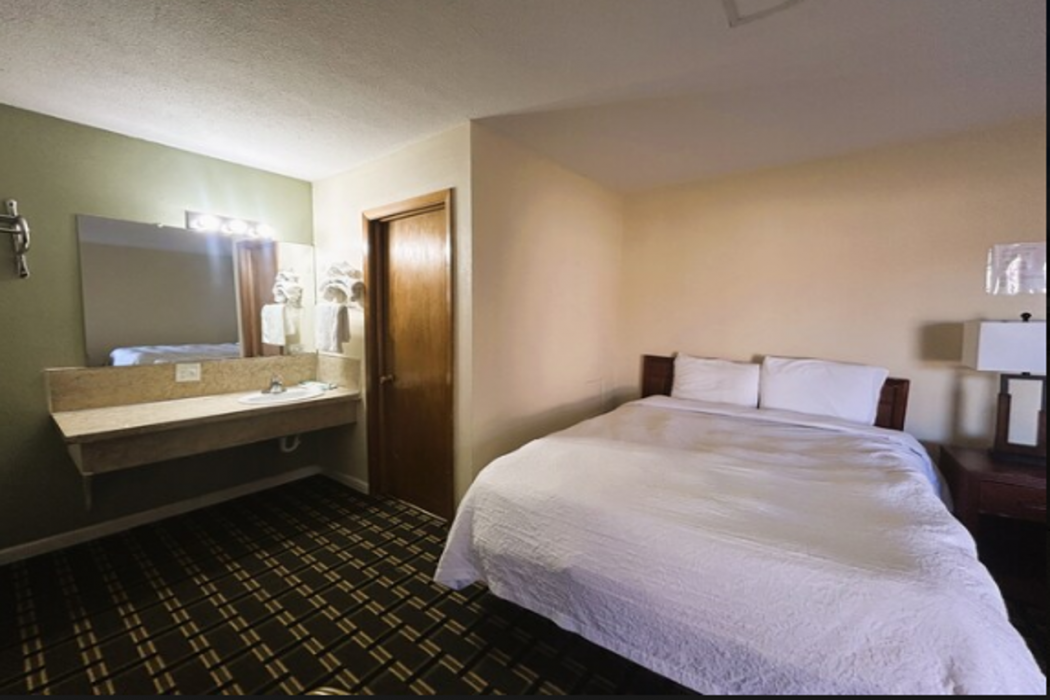 Room at Big 12 Motel Broken Bow, BROKEN BOW - NE