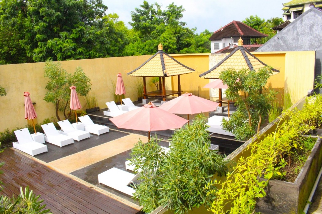 Bali Mega Hotel 8/63