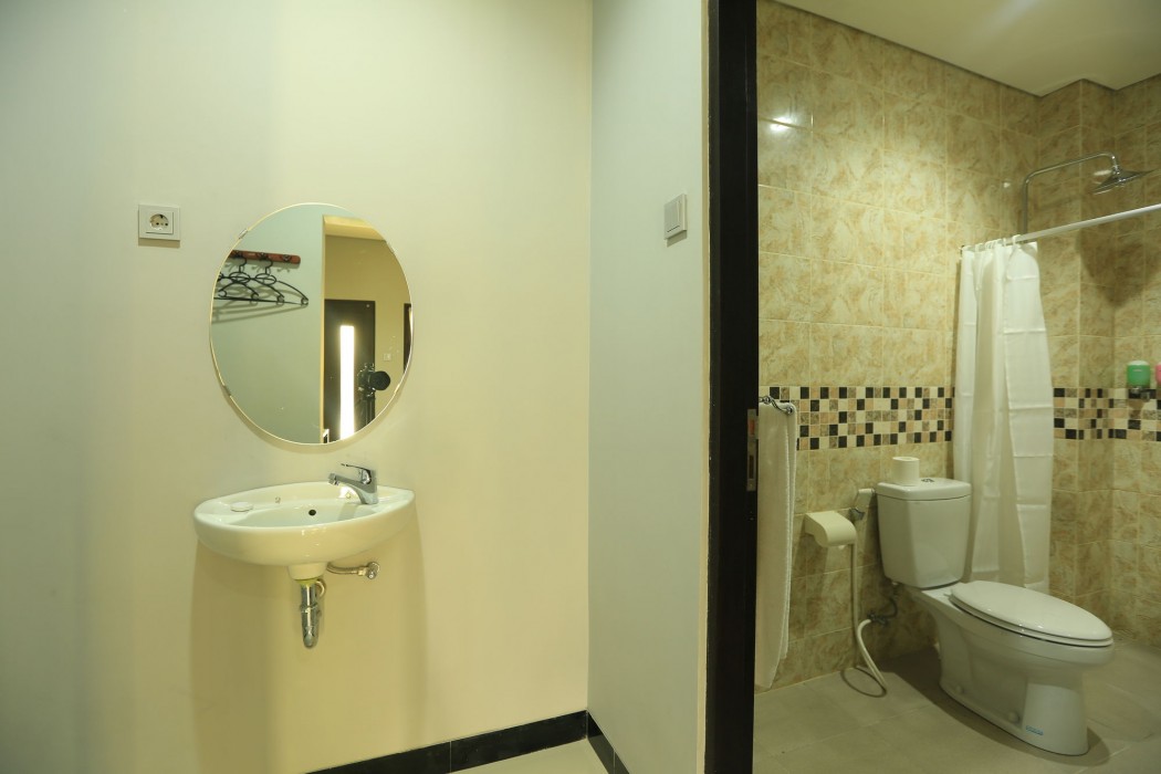 Bali Mega Hotel 10/63