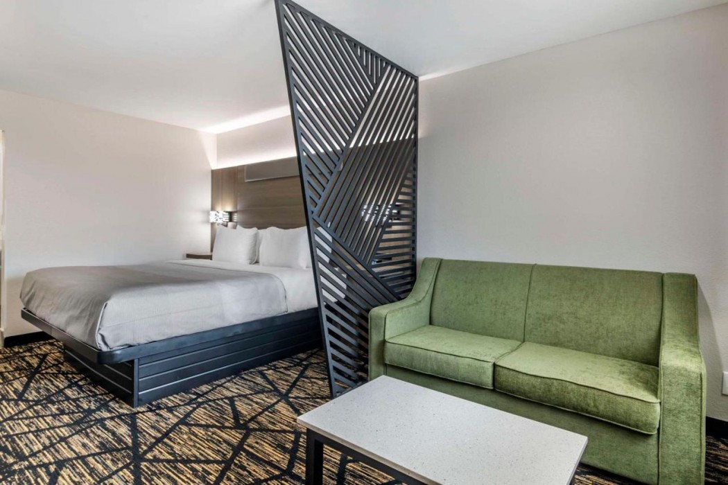 Quality Inn & Suites Athens University Area 17/57