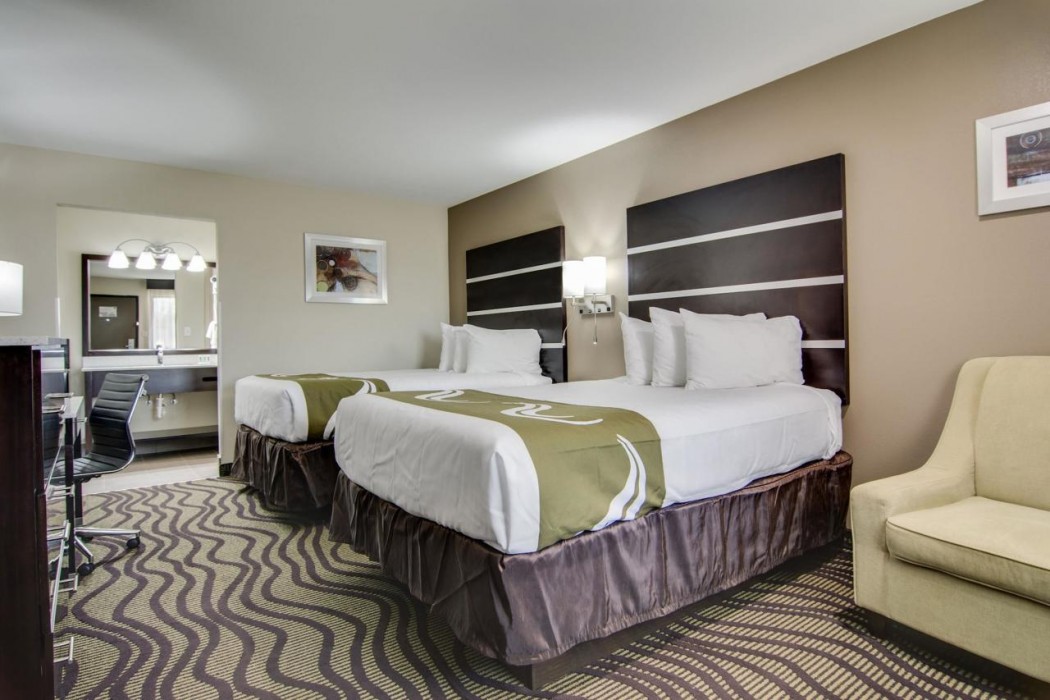 Quality Inn & Suites Athens University Area 18/57