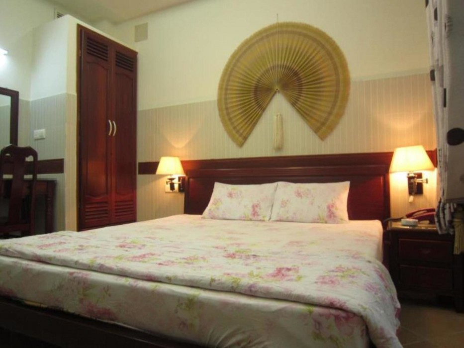 Hoang Thanh Thuy Hotel 1 33/77