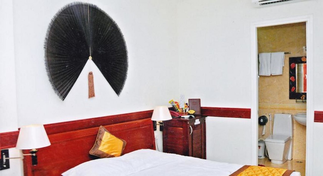 Hoang Thanh Thuy Hotel 1 38/77