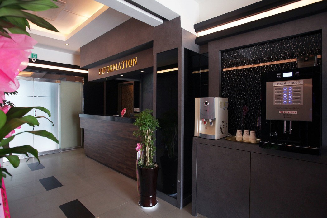 Hotel Luxe 30/75