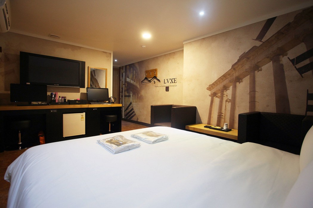 Hotel Luxe 64/75