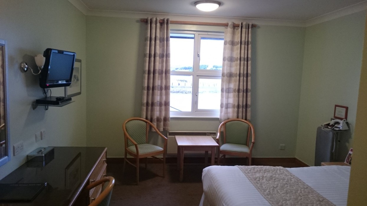 Little Haven Hotel 50/100
